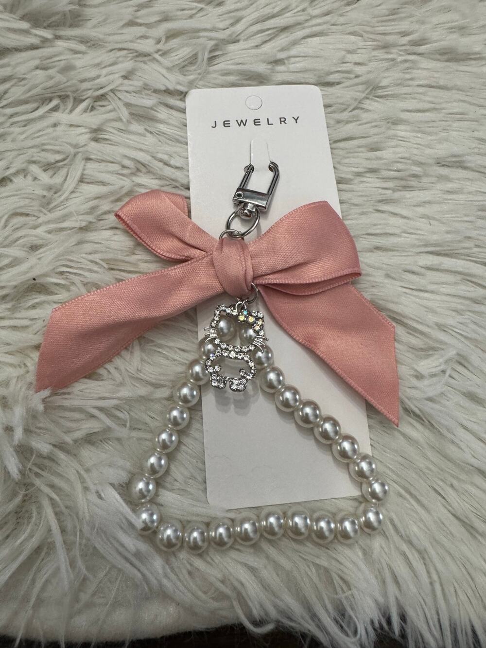 Hello Kitty pearl charm keychain bag charm with pink bow